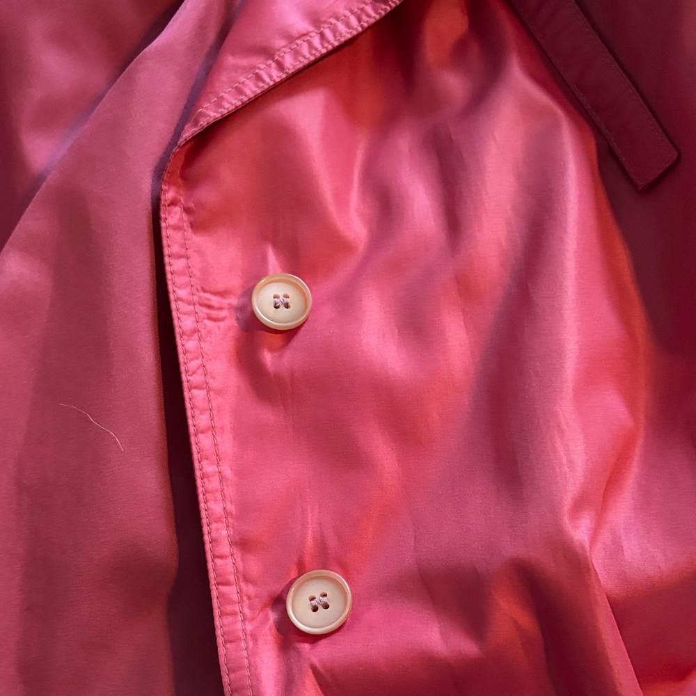 Elegant Red Trench Coat for Women - Picture 7 of 13